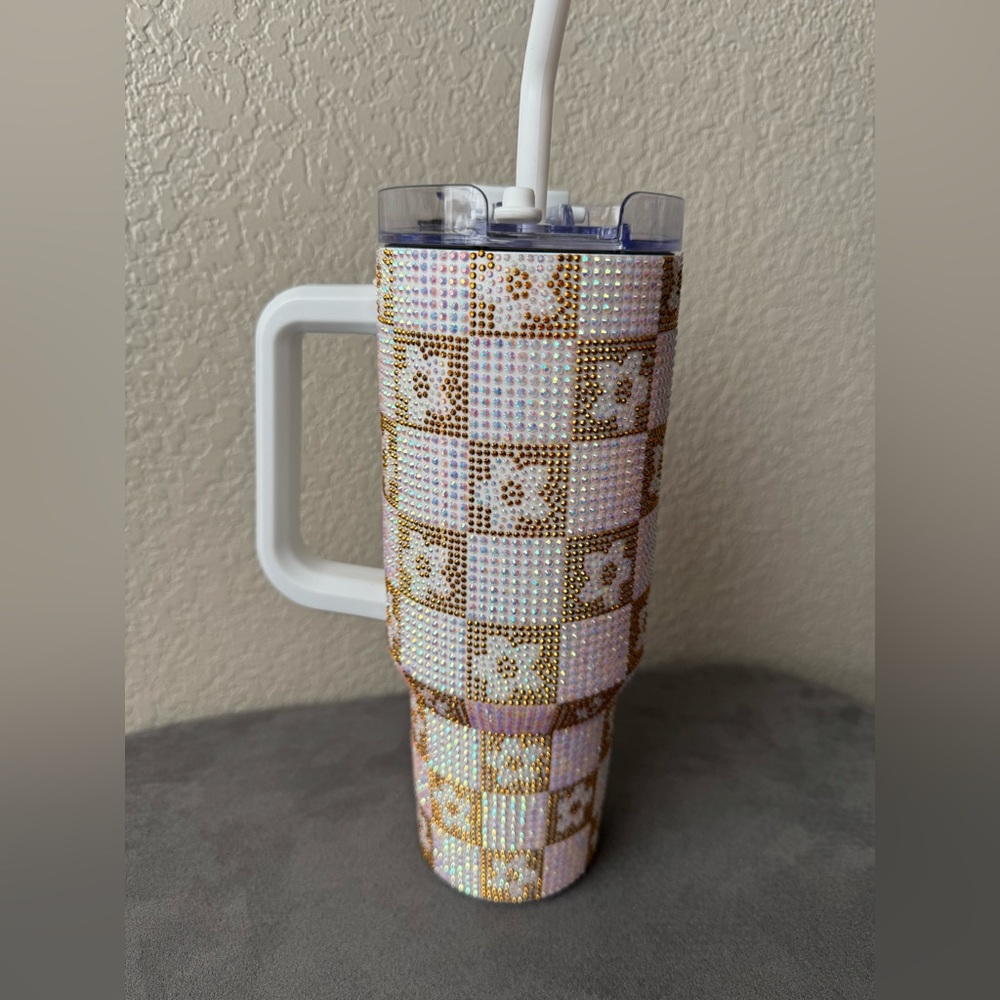 Simply Southern Sequin White/Gold Checkered Stainless Steel Tumbler 40 oz. New